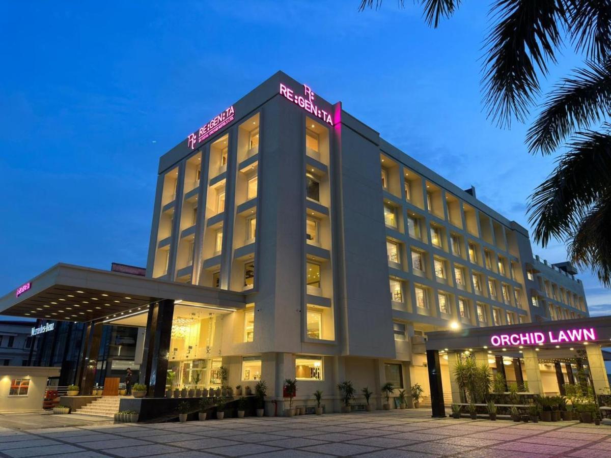 Regenta Dehradun By Royal Orchid Hotels Limited Eksteriør bilde