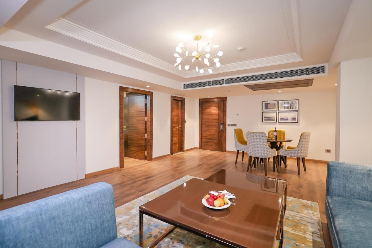 Regenta Dehradun By Royal Orchid Hotels Limited Eksteriør bilde
