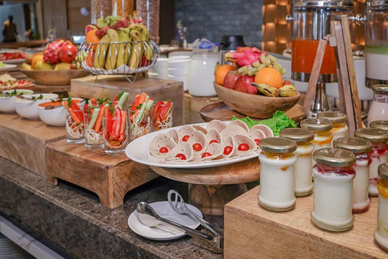 Regenta Dehradun By Royal Orchid Hotels Limited Eksteriør bilde