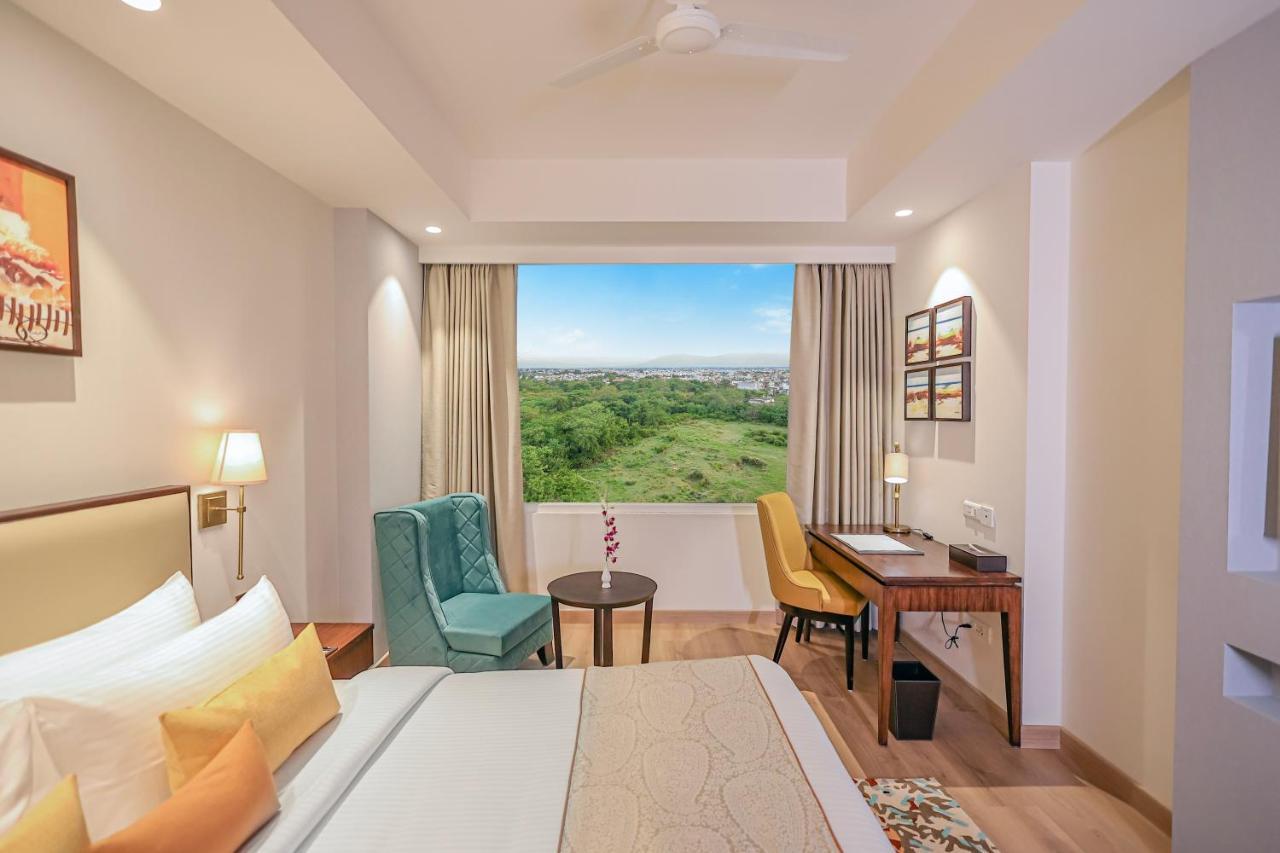 Regenta Dehradun By Royal Orchid Hotels Limited Eksteriør bilde